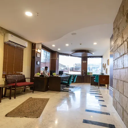 The Lindsay Hotel Kolkata photo