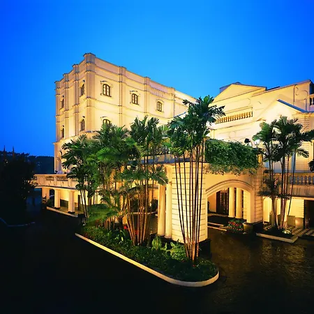 The Oberoi Grand Kolkata Hotel photo