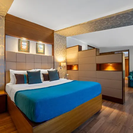 The Astor Hotel Kolkata photo